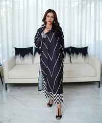 Contrass Black